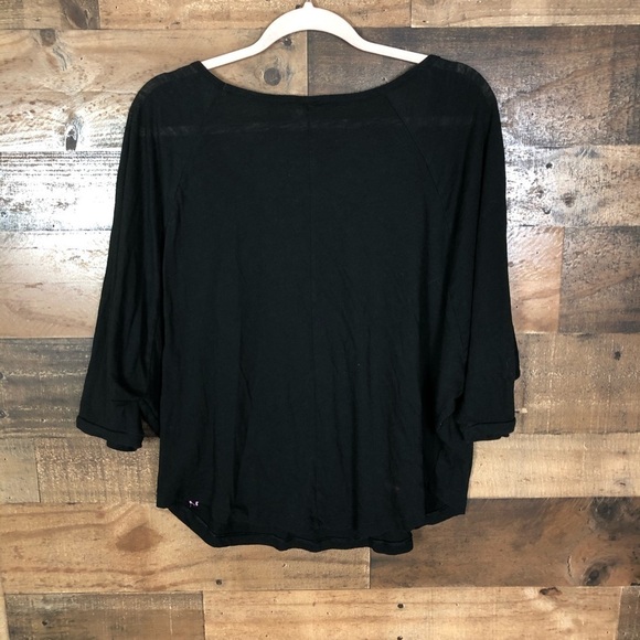 Pink Victoria’s Secret top - Picture 7 of 8